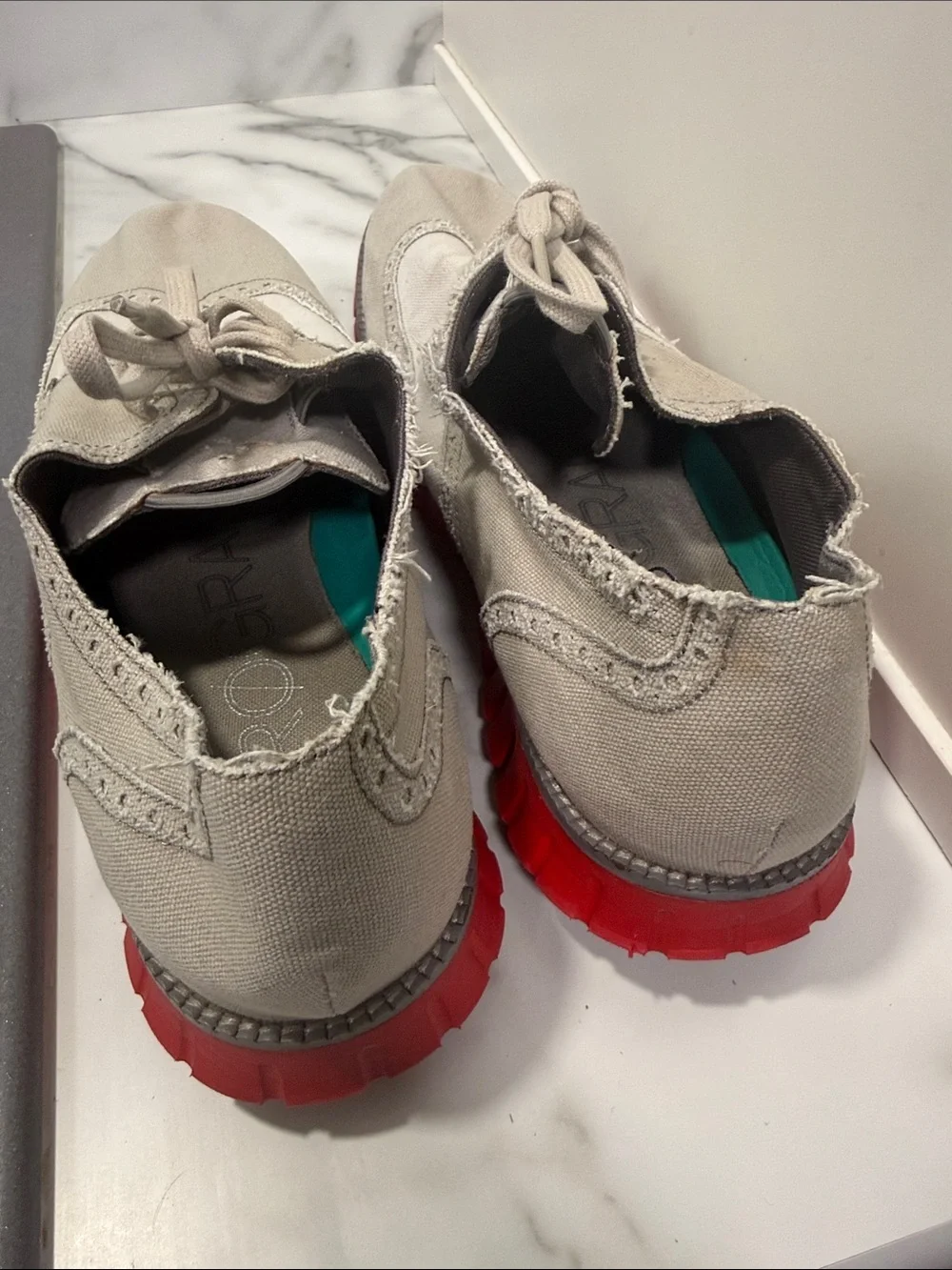 Cole Haan Zerøgrand Wingtip Oxford sneakers Grey and Red Men’s Size 12